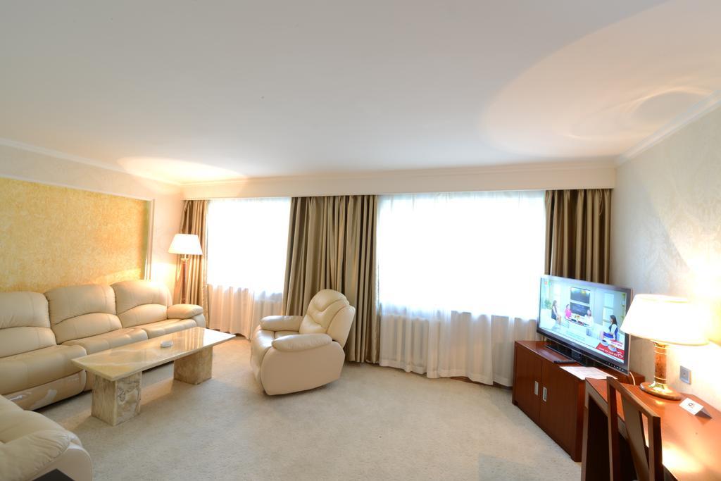 Flower Hotel Ulán Bator Habitación foto